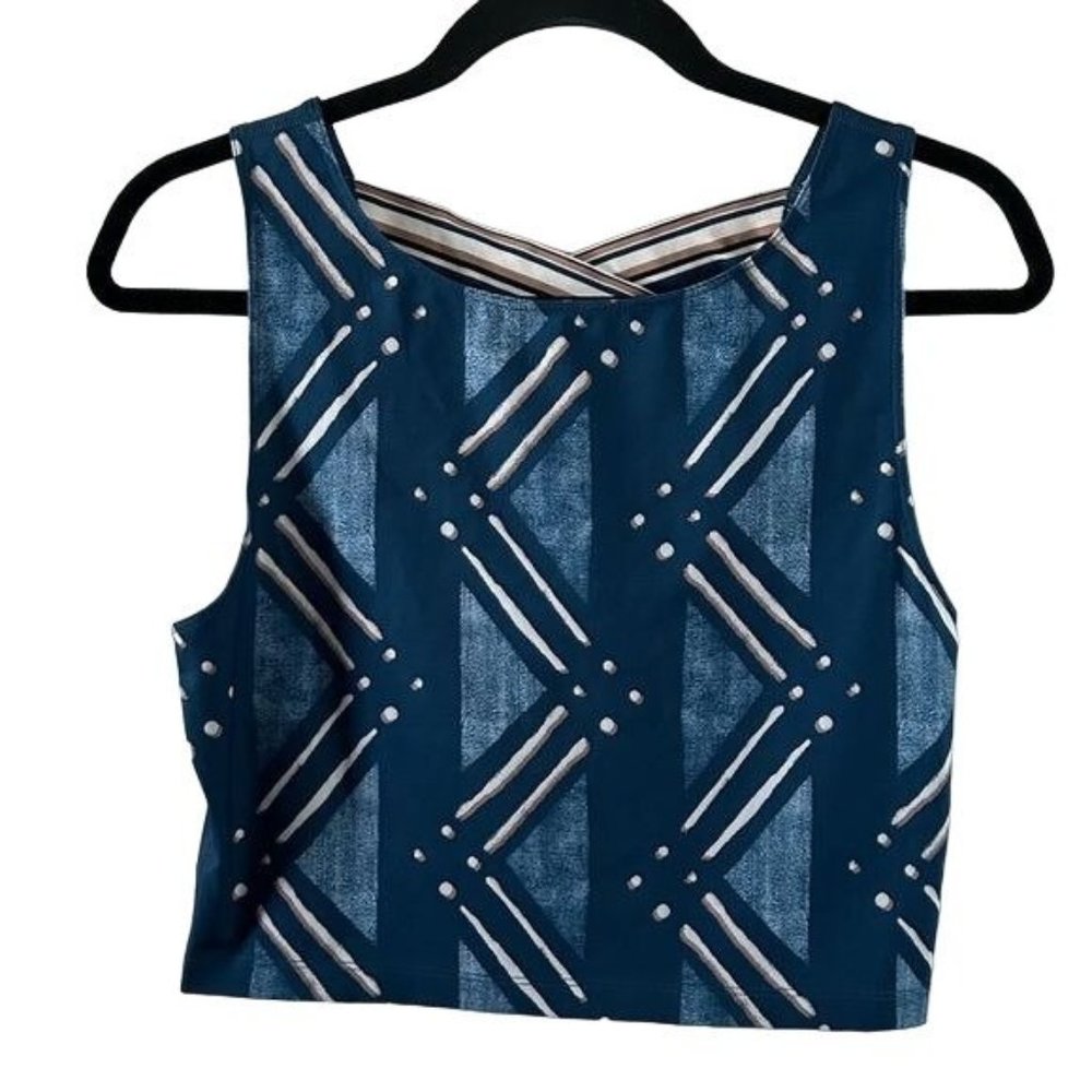 Nike Women’s Cropped Workout Criss Cross Back Top, Sz Large